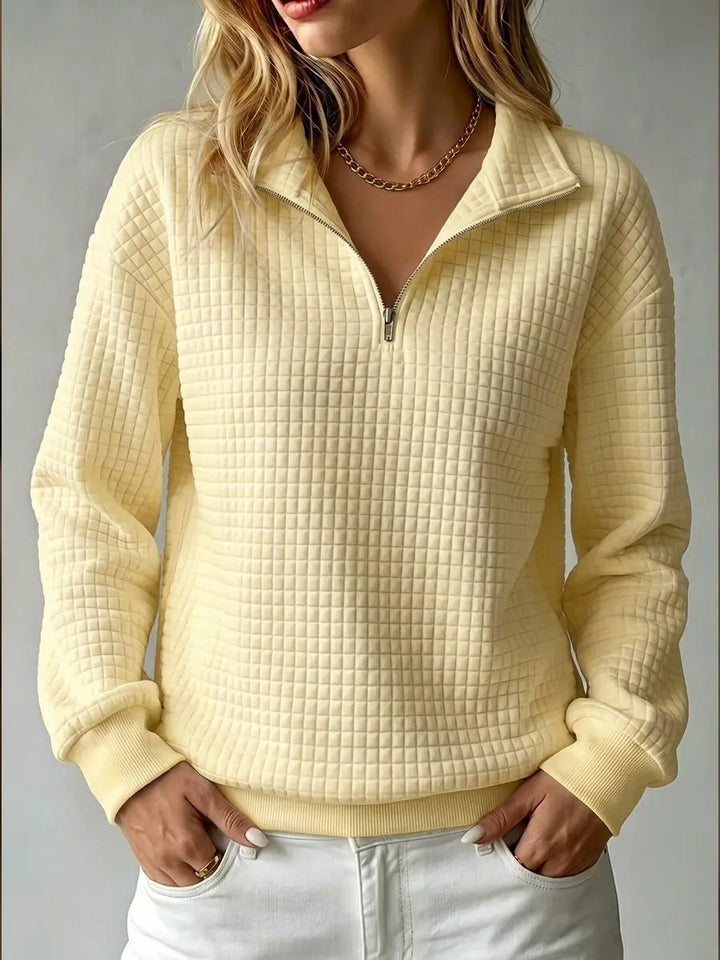 Women's Quilted Fleece Pullover with Half Zipper and Stand-Up Collar Mune Fashion