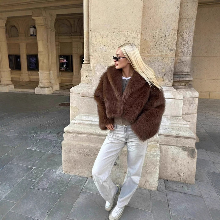 Women short jacket made of vegan high-pile faux fur with generous shawl collar Mune Fashion