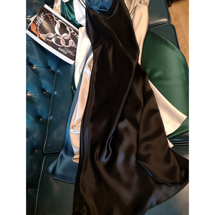 Ladies Luxurious Satin Scarf with Flowing Silk Look and Extra Soft Feel Mune Fashion