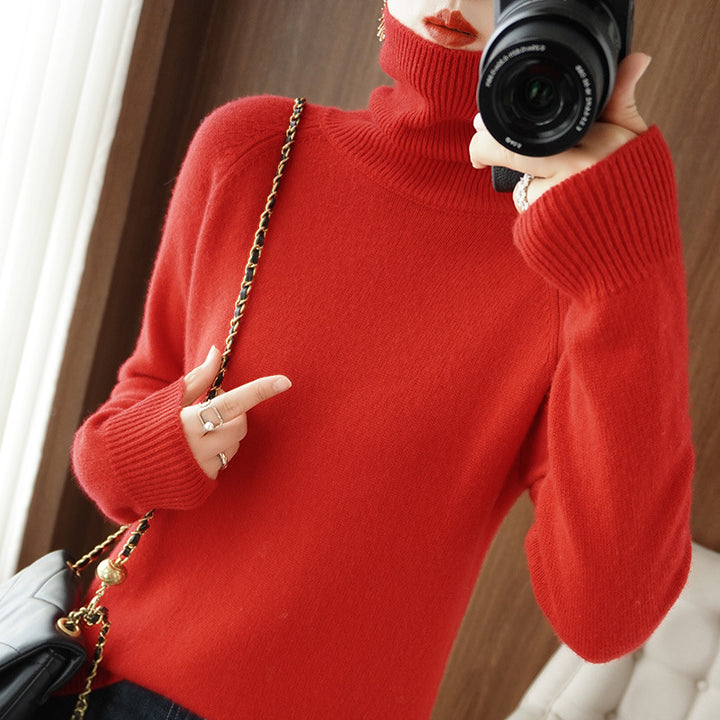 Women's turtleneck sweater made of soft wool blend with extended cuffs Mune Fashion