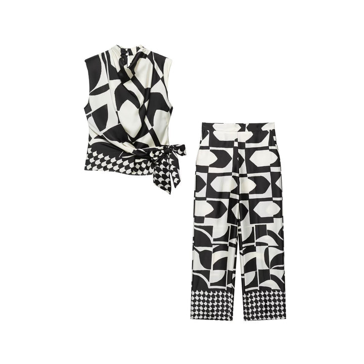 Women's Wide Palazzo Trousers with High Waist, Front Pleat and Graphic Block Print Drune