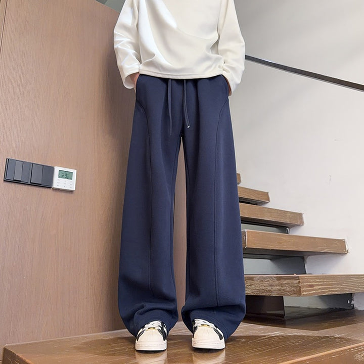 Men's loose-fitting tech leisure pants with elastic waistband, drawstring & crease Mune Fashion