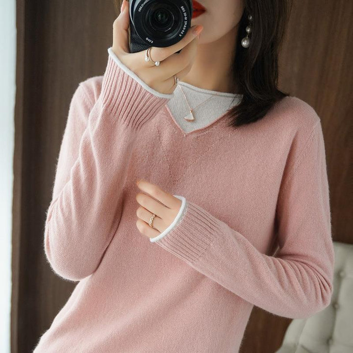 Women Soft V-Neck Sweater in Cashmere Look with Contrasted Border Decoration Mune Fashion