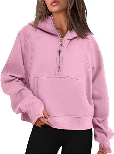 Women's short cut hoodie with half zipper and kangaroo pocket Mune Fashion
