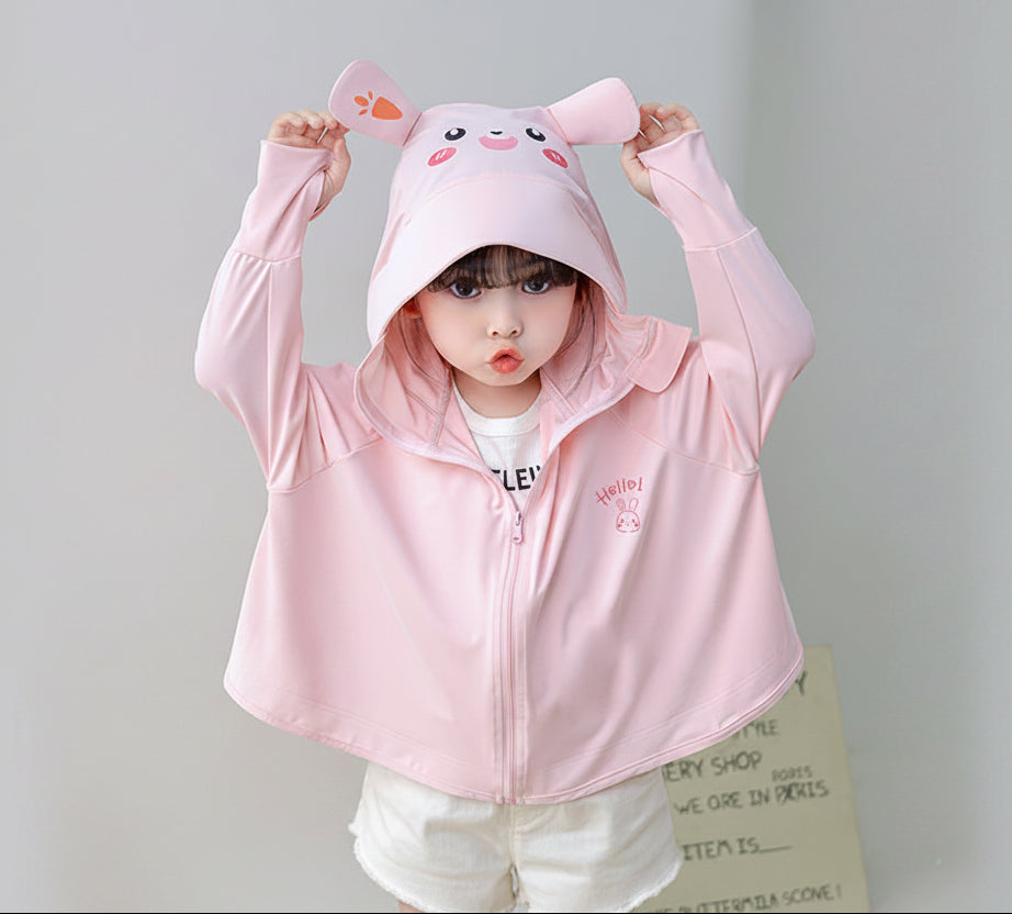 Women lightweight and breathable sports jacket with hood Mune Fashion
