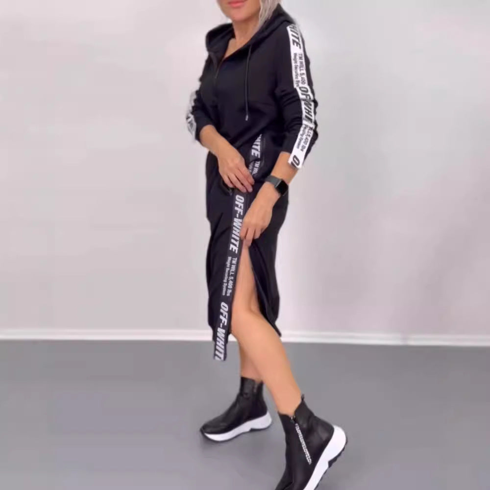 Women's ankle-length hooded sweatshirt dress with half zip, kangaroo pockets and side decorative piping Mune Fashion