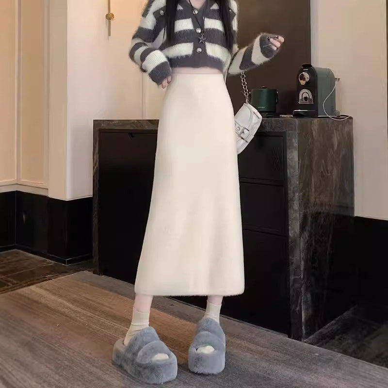 Women's Elegant Maxi Skirt with High Waist Mune Fashion