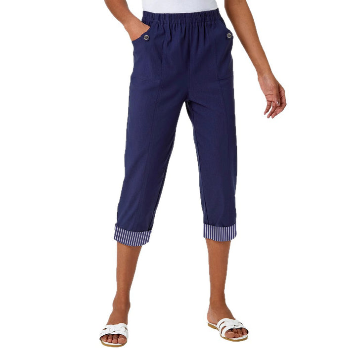 Women's Cropped Capri Pants with Elastic Waistband, Patch Pockets and Contrasted Cuff Mune Fashion