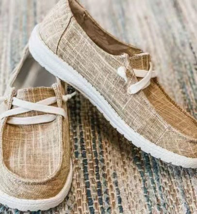 Women's sailcloth moccasin sneakers with elastic lacing, padded comfort insole and profiled rubber sole Mune Fashion