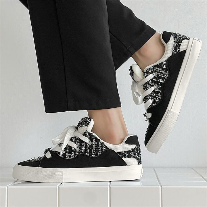 Women's sneakers with fashionable tweed design and oversized laces Mune Fashion