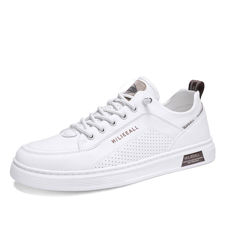 Men's low-cut sneaker with perforated side wall, metal eyelets, and cushioned platform sole Mune Fashion