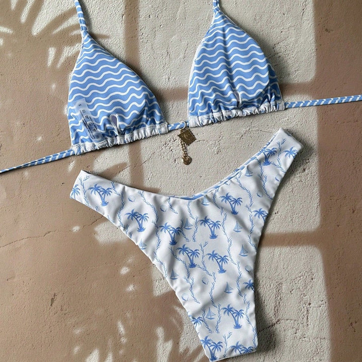 Women Triangle Bikini with Tropical Pattern Mune Fashion