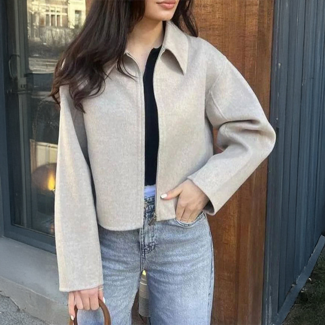 Women's cashmere-like wool jacket with full zip, oversized cut and shirt collar Mune Fashion