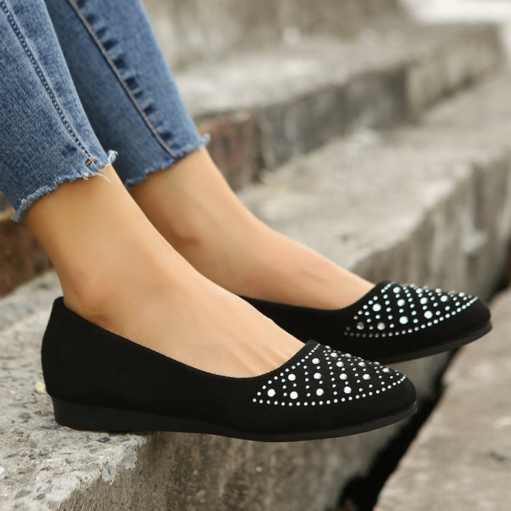 Women's flat ballerina slippers made of imitation suede with rhinestone appliqué and padded comfort insole Mune Fashion