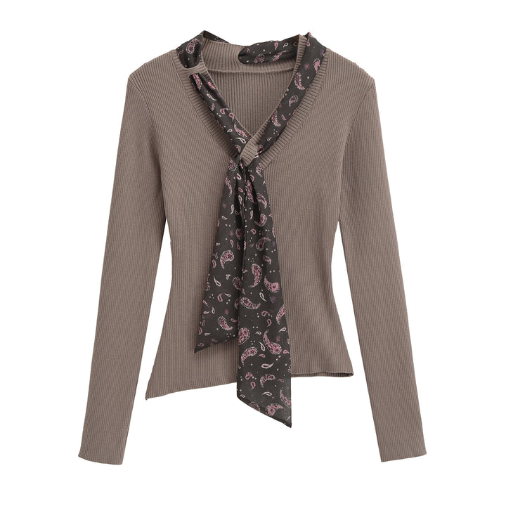 Women's fine knit pullover with threaded paisley scarf Mune Fashion