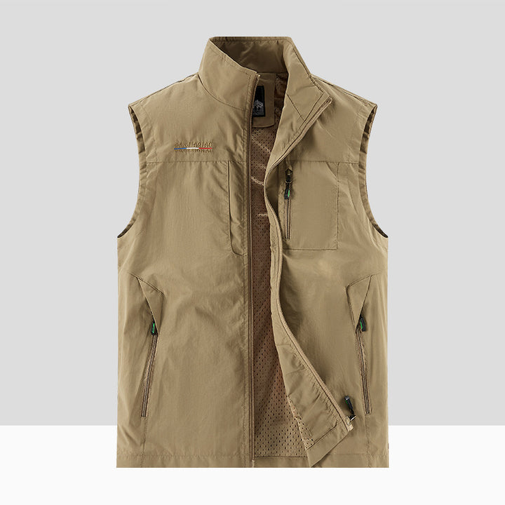 Men's Lightweight Multifunctional Outdoor Utility Vest with Mesh Lining and Multiple Zipper Pockets Mune Fashion