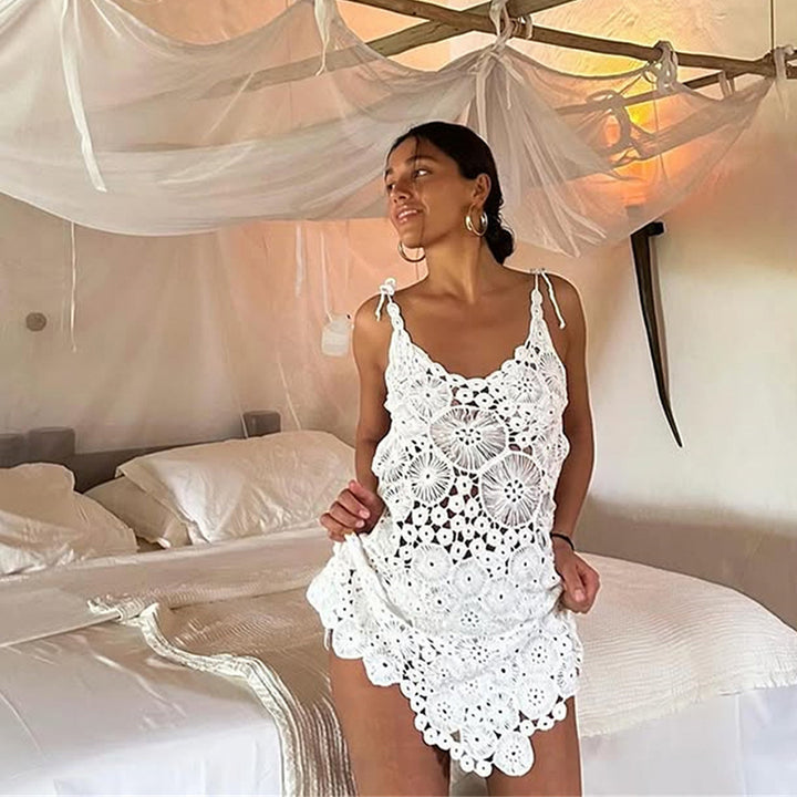 Women's crocheted beach dress with sophisticated floral lace Mune Fashion