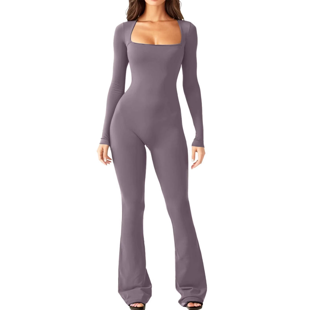 Women's figure-hugging jumpsuit with square neckline, long sleeves, and flared leg Mune Fashion