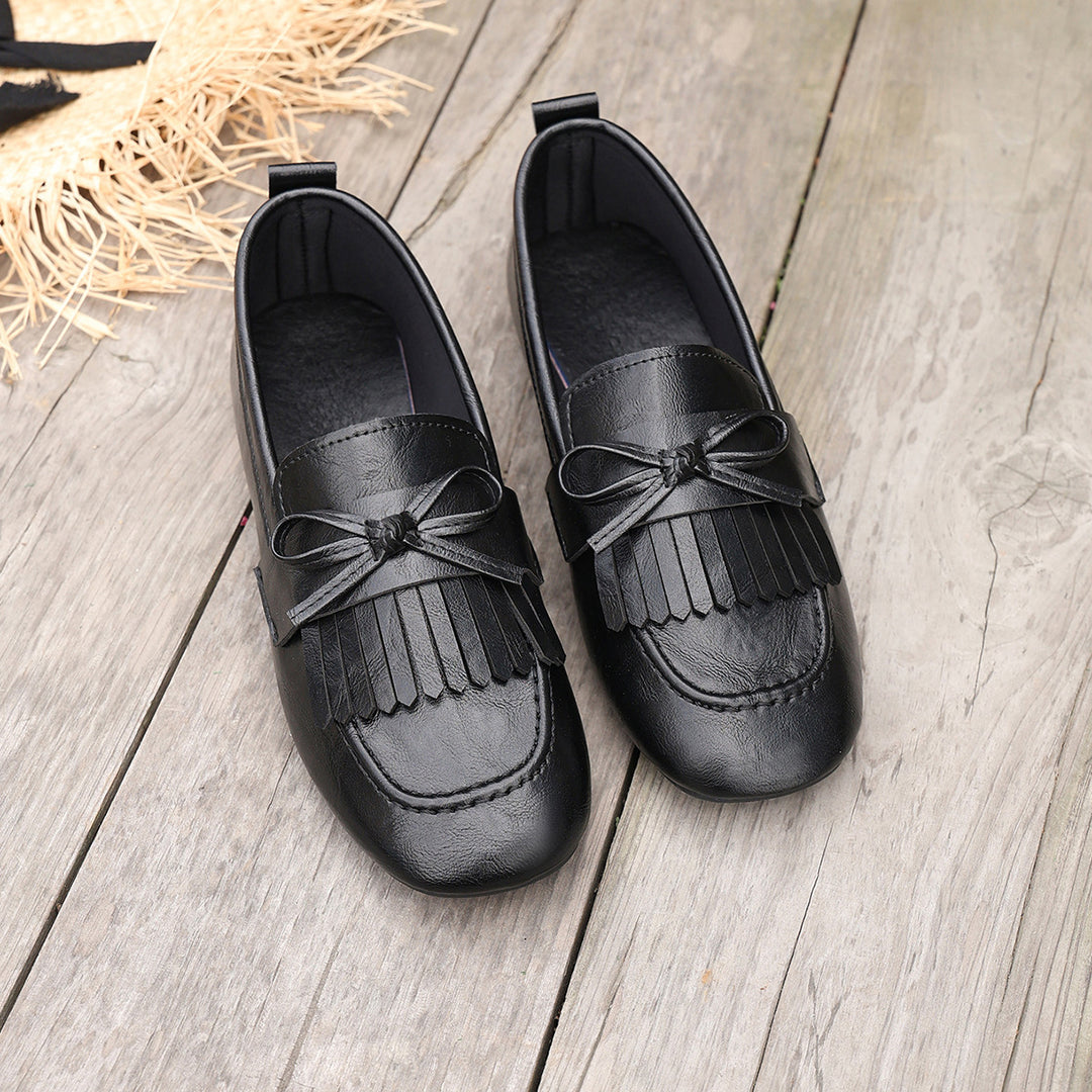 Ladies Comfortable Moccasins with Fringe Detail Mune Fashion