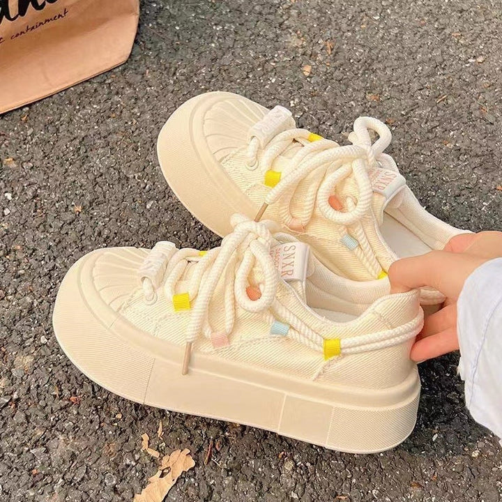 Ladies sporty leisure sneakers with elastic laces and breathable upper material Mune Fashion