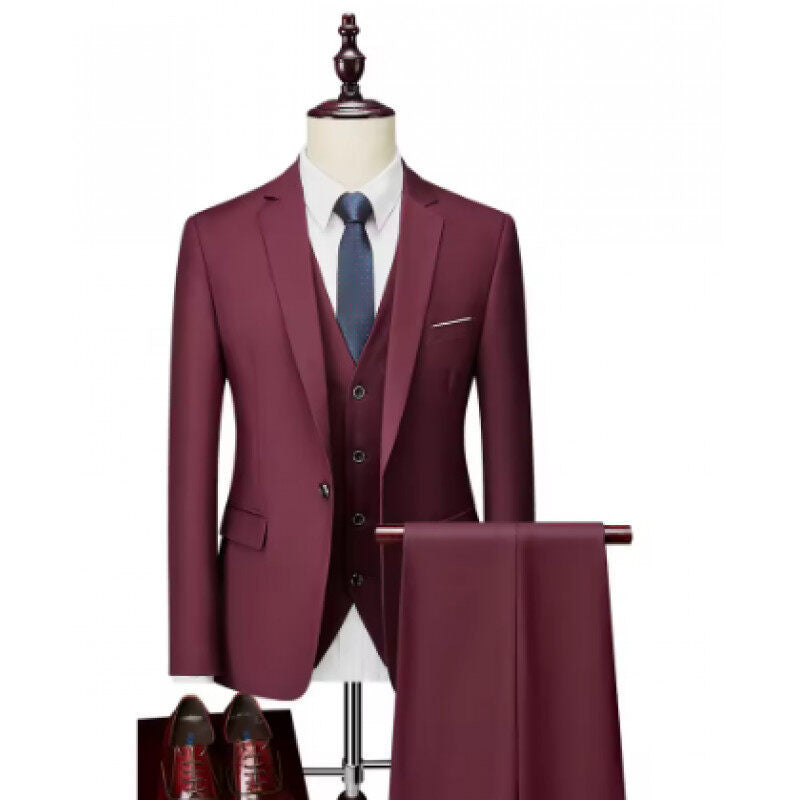 Men's tailored lightweight summer three-piece suit made of microfiber with slim lapels Mune Fashion