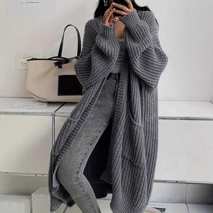 Women's Oversized Knitted Coat Mune