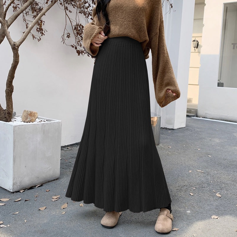 Ladies Long, pleated jersey skirt Mune Fashion