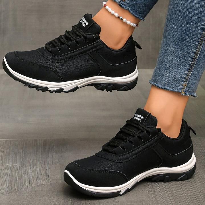 Women's Lightweight Walking Sneakers with Padded Comfort Insole and Profiled Rubber Sole Mune Fashion