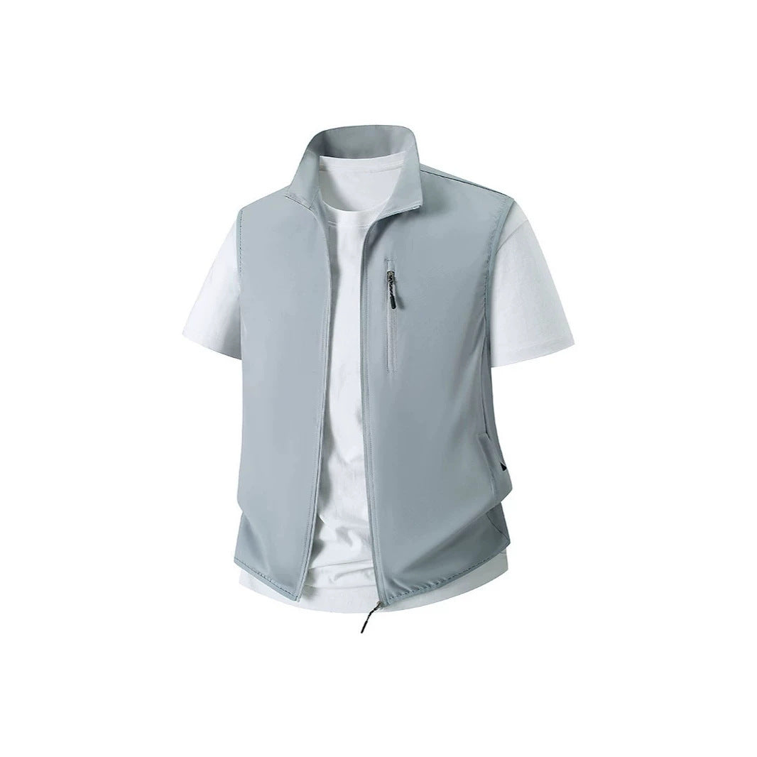 Men's Lightweight Softshell Utility Vest with Stand Collar, water-repellent outer layer and zip pockets Mune Fashion