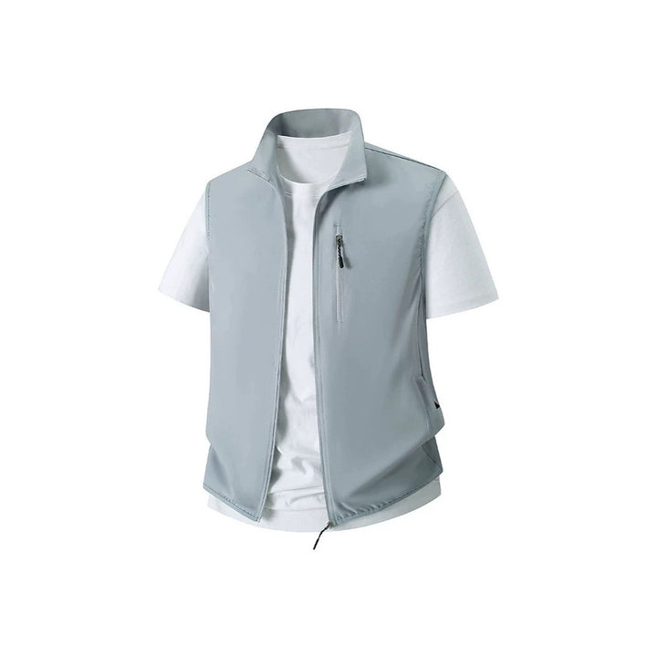 Men's Lightweight Softshell Utility Vest with Stand Collar, water-repellent outer layer and zip pockets Mune Fashion