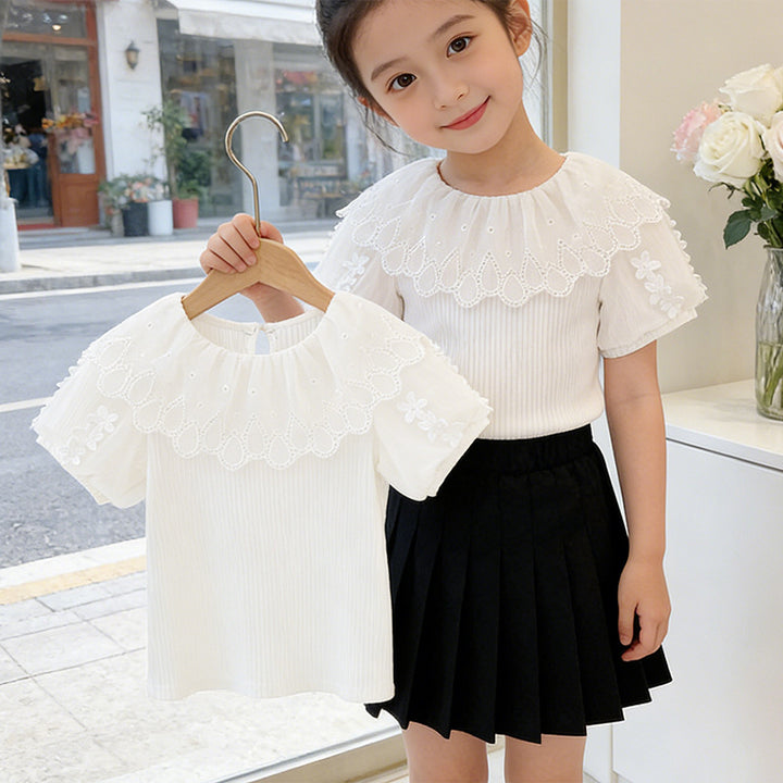 Girls fashionable blouse with voluminous tulle collar and elegant details Mune Fashion