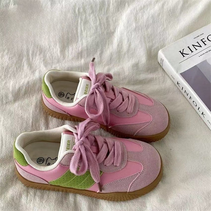 Ladies sporty sneakers with ergonomic lacing and non-slip sole Mune Fashion