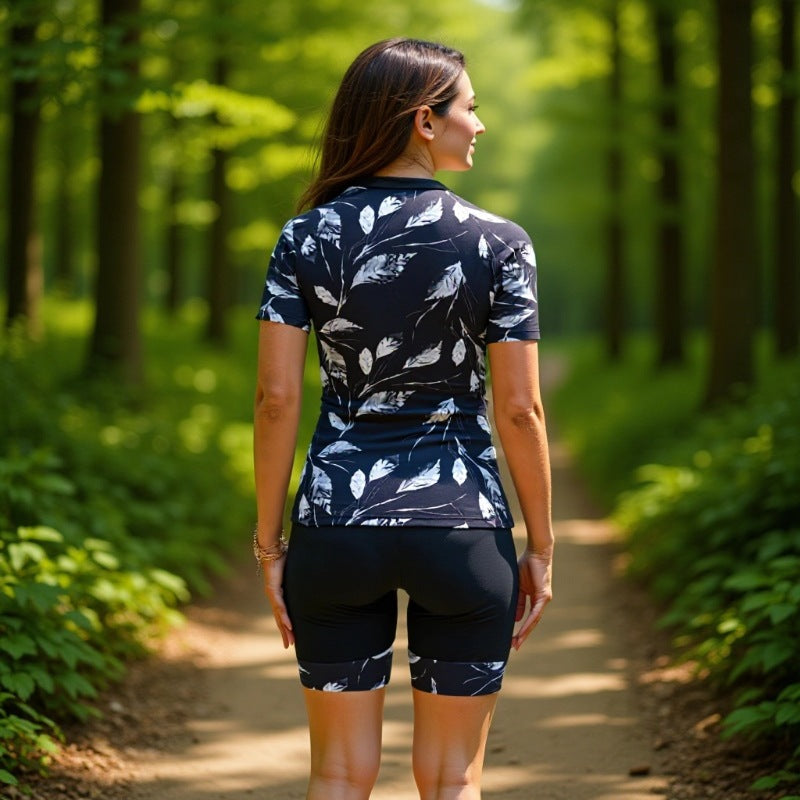 Women's sporty short-sleeve swimsuit with floral pattern Mune Fashion