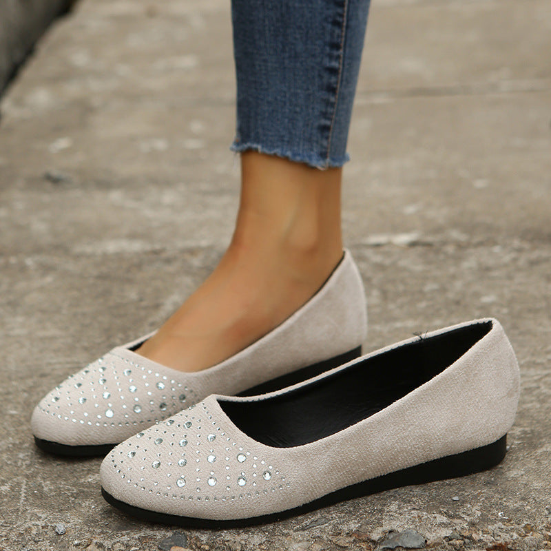 Women's flat ballerina slippers made of imitation suede with rhinestone appliqué and padded comfort insole Mune Fashion