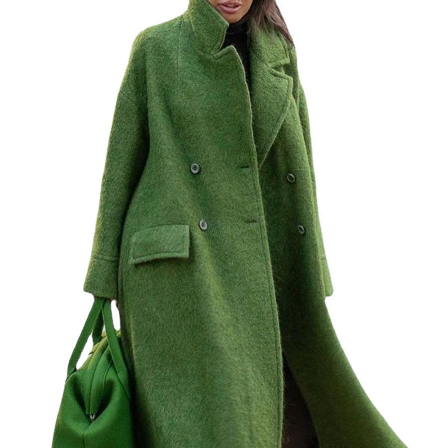 Ladies nan cape-like double-breasted wool coat with a wide fall, high stand-up collar, and flap pockets Mune Fashion