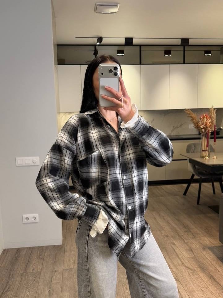 Women Checked Flannel Overshirt with Shirt Collar, Relaxed Fit and Patch Chest Pocket Mune Fashion