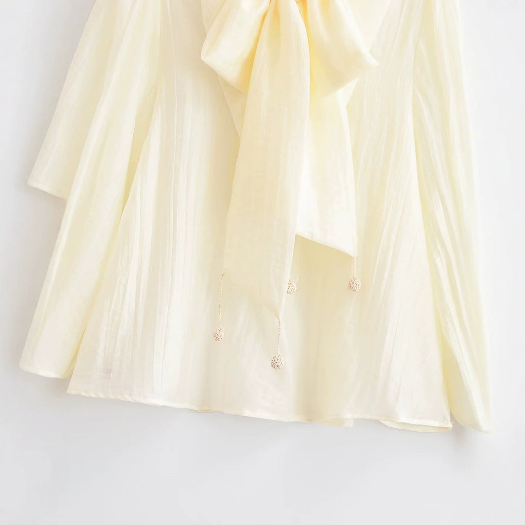Women's bow blouse with XXL collar band and voluminous balloon sleeves Drune