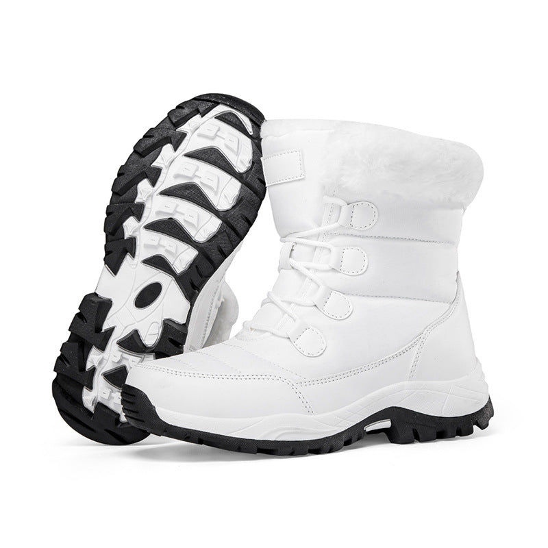Ladies thermal snow boots with quilted insulation, teddy lining, and grippy profile sole Mune Fashion