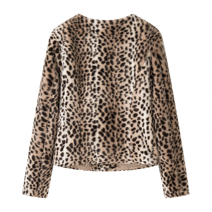 Women Short Jacket made of Faux Fur with Leopard Print and Round Neckline Mune Fashion