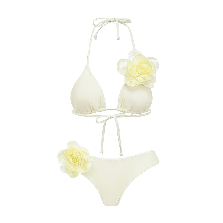 Women's bikini set with romantic flower decor Mune Fashion
