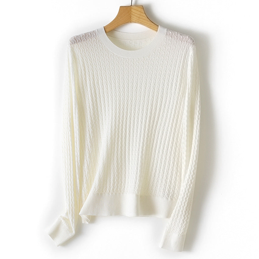 Women's fine cable knit sweater with round neckline and ribbed trims Mune Fashion