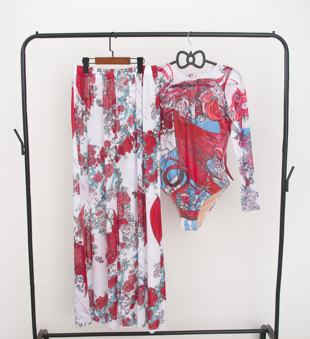 Ladies fashionable bathing outfit with long-sleeved top and casual pants Mune Fashion