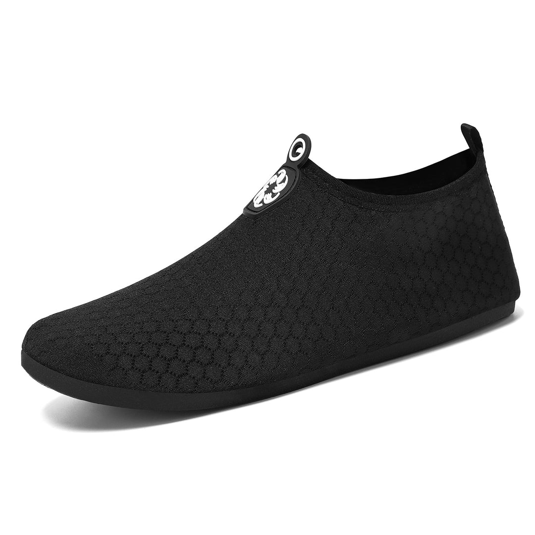 Women's lightweight knitted water shoe Slip-On with seamless sock shaft and non-slip rubber sole Mune Fashion