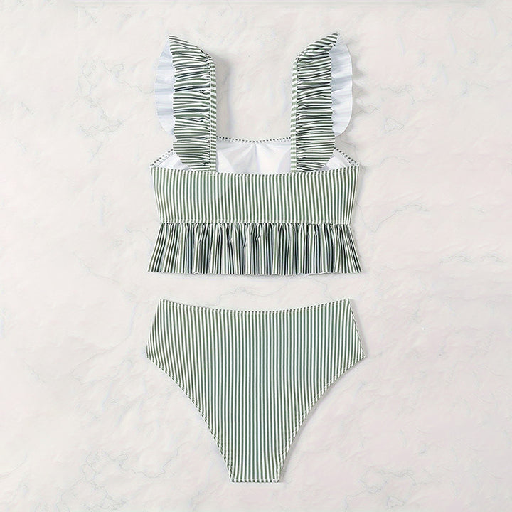 Women's bikini set with playful ruffle design and high-waisted shorts Mune Fashion
