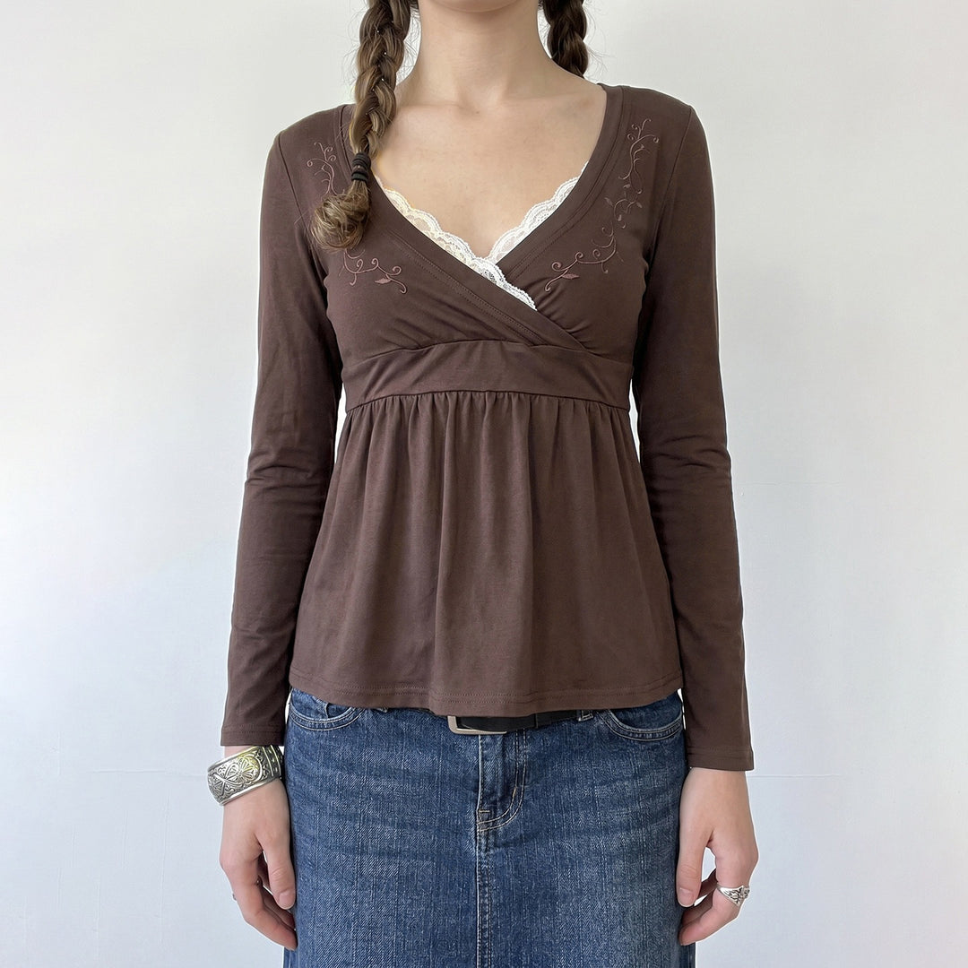 Women Nursing-Friendly Wrap Top with Lace Insert, Embroidery and Empire Waistline Mune Fashion