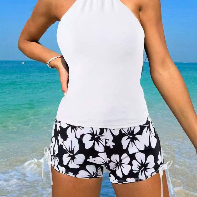 Ladies Tankini Set with fashionable floral print and adjustable straps Mune Fashion