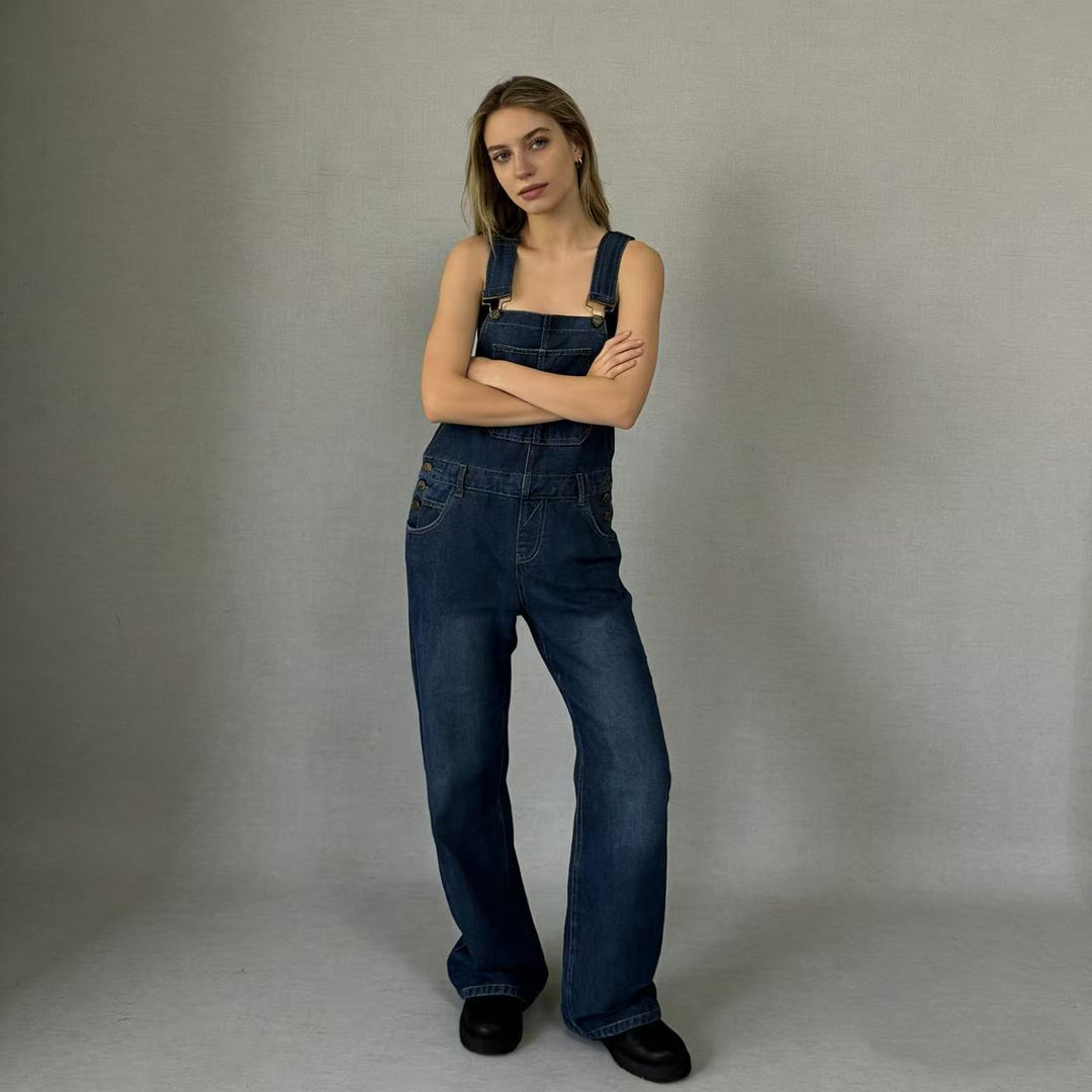 Ladies denim overall with wide leg, adjustable straps and flap pocket Mune Fashion