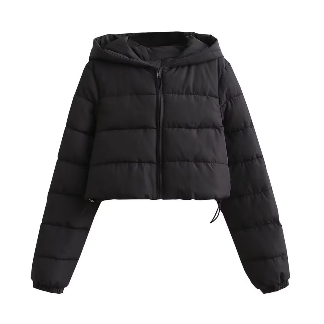 Ladies short quilted hooded jacket with drawstring, zipper and light padding Mune Fashion