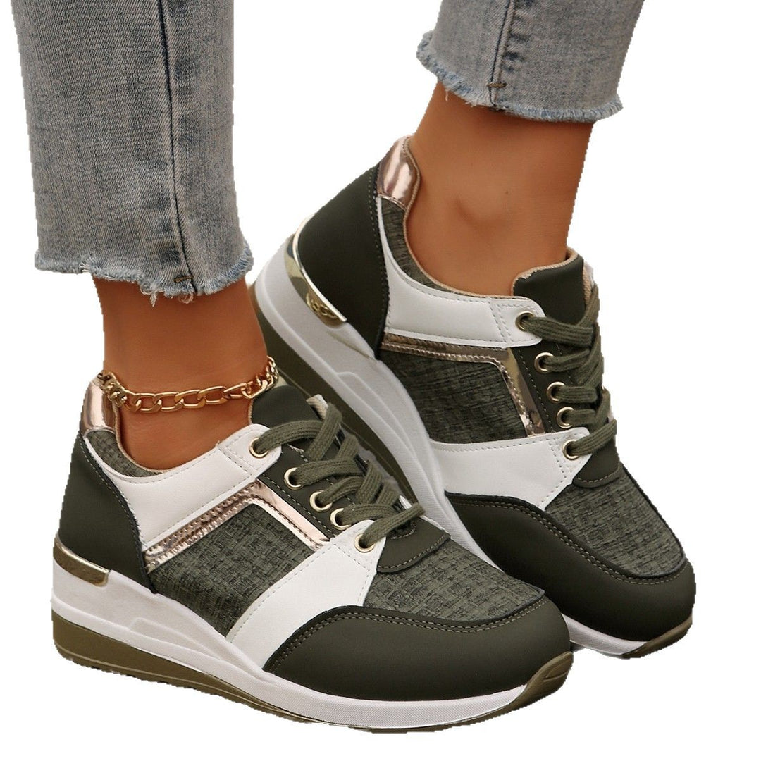Women's fashionable platform sneakers with cushioned memory footbed and structured textile combination Mune Fashion