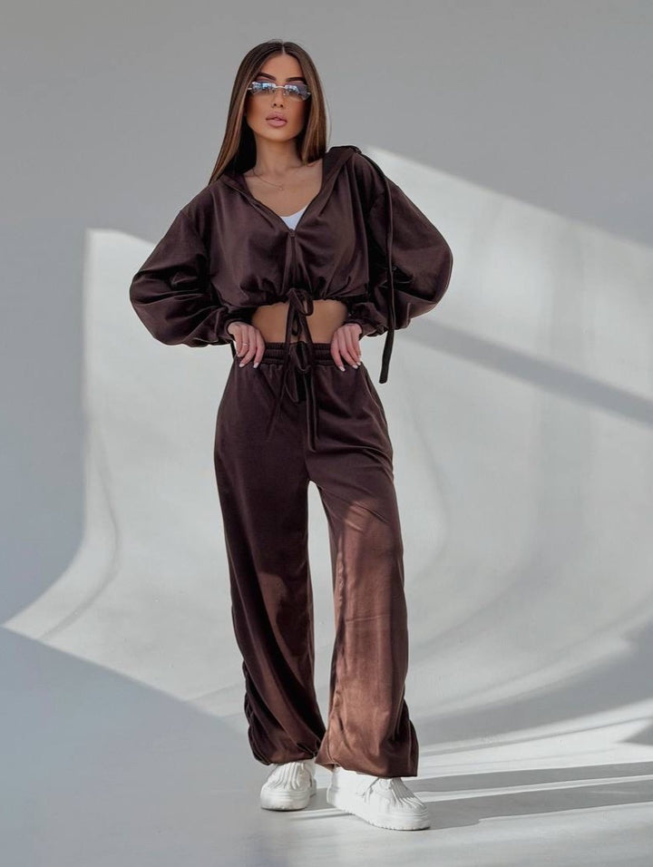Women's Cropped Hoodie Sweatshirt with Drawstring at Hem and Loose Gathered Lounge Pants Mune Fashion